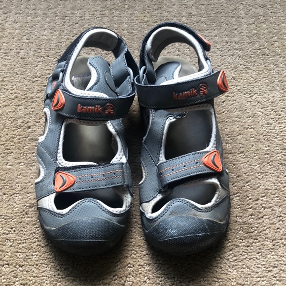 Kamik Adjustable Sandals | Size 8 - Picture 2 of 6